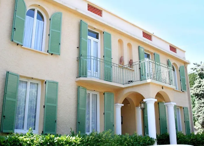Ideal Sejour Cannes - Stylish Boutique Hotel with quiet garden
